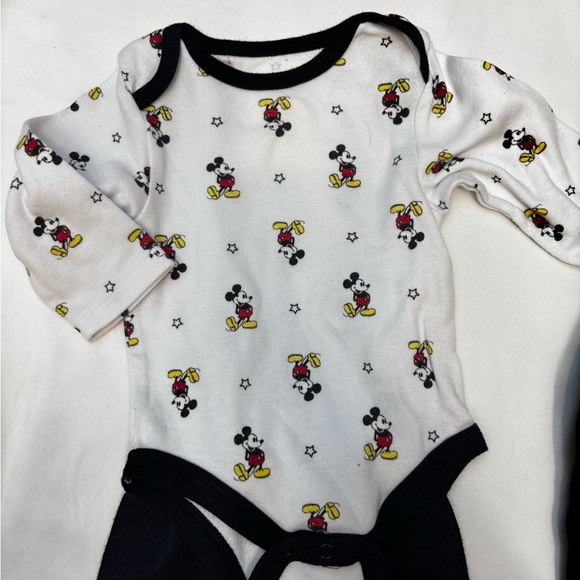 Nike Black and Gray Baby Jumpsuit baby boy outfit Disney Set - Picture 4 of 5